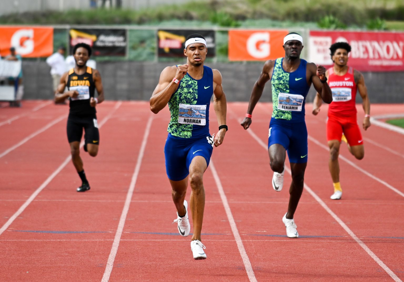 Michael Norman steals the show at Mt. SAC Relays - RUNMTSAC.com